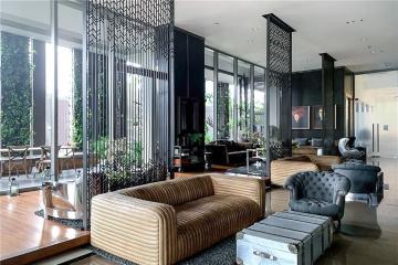 A contemporary style unit with pet-friendly on Sukhumvit 38