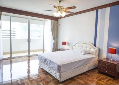 For rent spacious 4 bedrooms, pet friendly in Asoke - 920071001-10327