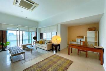 For Sale Rare unit Penthouse 4 Bedrooms Baan Ananda