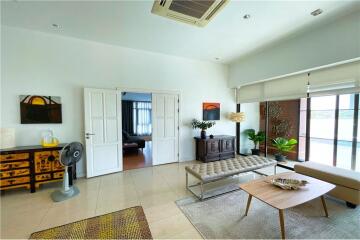 For Sale Rare unit Penthouse 4 Bedrooms Baan Ananda