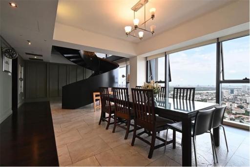 Duplex 4 bedrooms with private lift on high floor Un blocked view. The Met Near by BTS Chong Nonsi - 920071001-10306