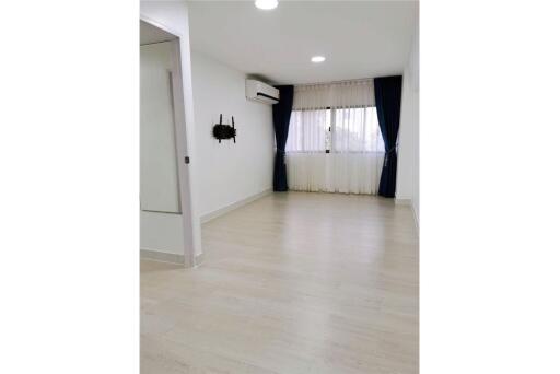 For sale newly renovated 1 bedroom at Thonglor Tower - 920071001-10301