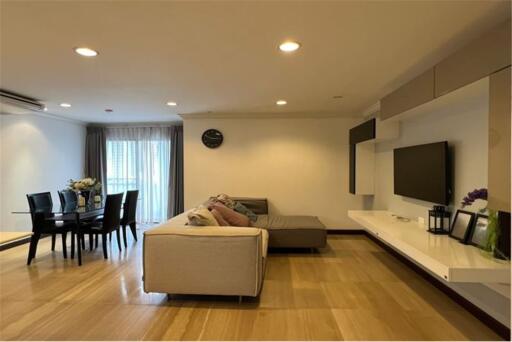 New renovated 3 beds Richmond Palace Sukhumvit 43