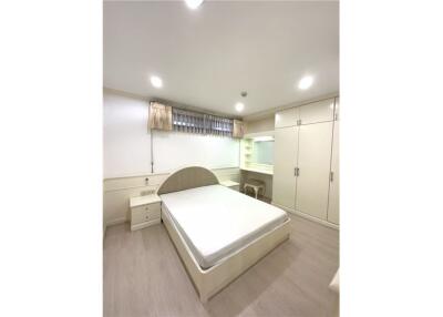 Spacious 2 bedrooms at Supalai Place 39 - 920071001-10284