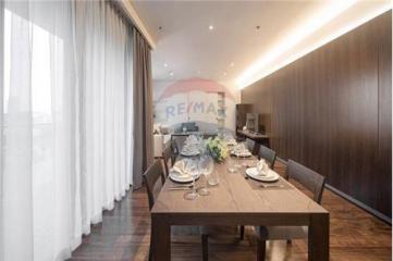 Modern brand new 3 bedrooms with balcony in luxury private apartment Sukhumvit 28 - 920071001-10277