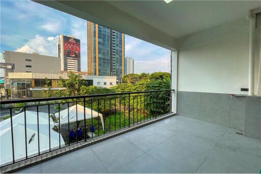 New renovated 3 bedrooms pets friendly in Thonglor. - 920071001-10247