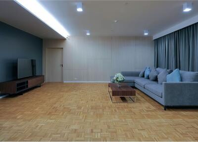 New renovated 3+1 beds Cat friendly in Sukhumvit 39 BTS Phrom Phong - 920071001-10215