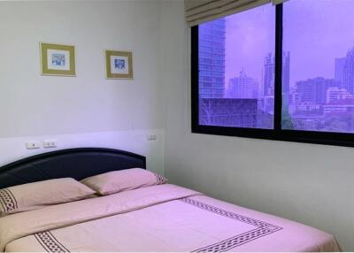 A fully furnished condominium in the CBD area