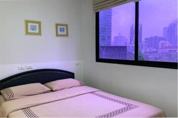 A fully furnished condominium in the CBD area