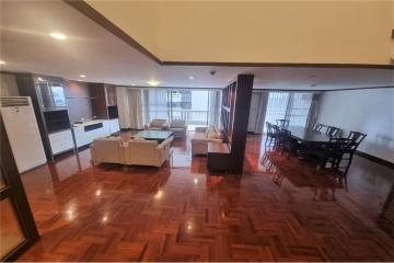 For rent Duplex 3 bedrooms 300 Sqm. high ceiling pet friendly Sukhumvit 24 BTS Phrom Phong - 920071001-10197