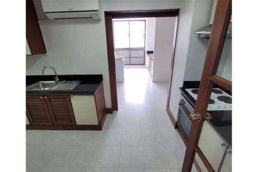 New renovated duplex 4 beds with balcony Near by Park BTS Phrom Phong - 920071001-10186