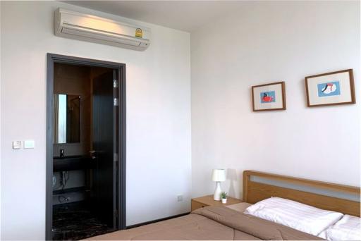 A modern, corner room with a spectacular view condominium 7 mins walk to BTS Asoke. - 920071062-76