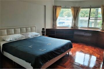 Pet freindly New renoavted spacious 3beds + maid Sukhumvit 26