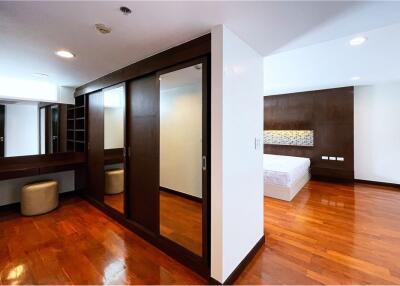 Stunning 2-Bedroom Pet-Friendly Oasis in Thonglor and fully furnished home. - 920071058-150