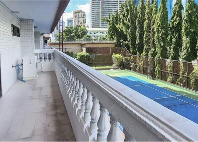 Pet Friendly Apartment  2 Beds For Rent Asoke