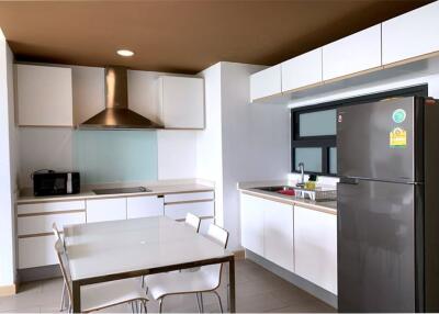 Contemporary style apartment in a very quiet and convenient area with pet-friendly locate on Ekkamai 22. - 920071062-60