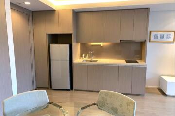 Effortlessly access condominium to BTS Ekkamai and Sukhumvit area.