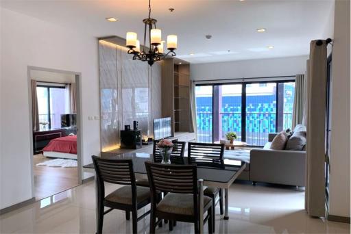 A nice corner room with effortlessly access condominium to Ekkamai and Sukhumvit area. - 920071062-54