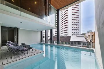 Luxury townhouse 4 bedrooms with private pool in Sukhumvit 49