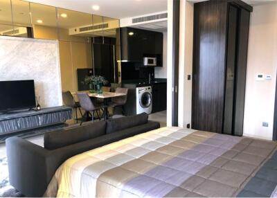 Vivacious and easy access condominium to anywhere in the Sukhumvit and Asoke areas. - 920071062-44