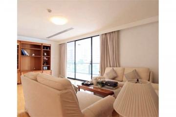 Spaious 3 bedrooms Sathon Soi 1 FOR RENT