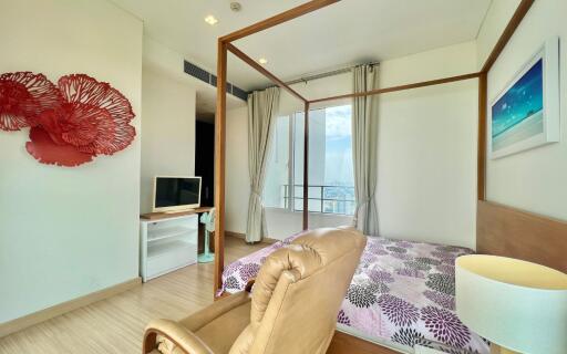 Reflection – 2 Bed 2 Bath Sea View With Jacuzzi (40th Floor)