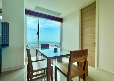 Reflection – 2 Bed 2 Bath Sea View With Jacuzzi (40th Floor)