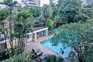 Homey apartment pet friendly 4bedrooms with big balcony in Sathorn  Nanglinchee FOR RENT