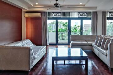Homey apartment pet friendly 4bedrooms with big balcony in Sathorn  Nanglinchee FOR RENT - 920071001-9684