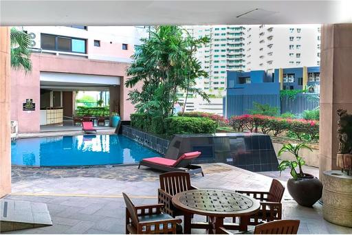 Newly renovated pet-friendly 3 beds BTS Phrom Phong.