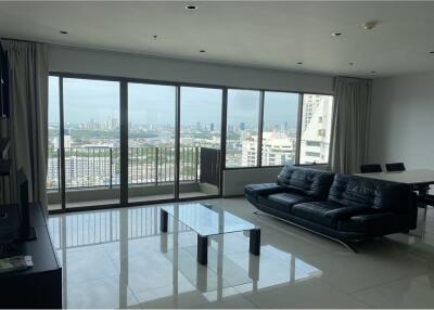 Urgent Rent!! Emporio Place 3 Beds4Bath 100K