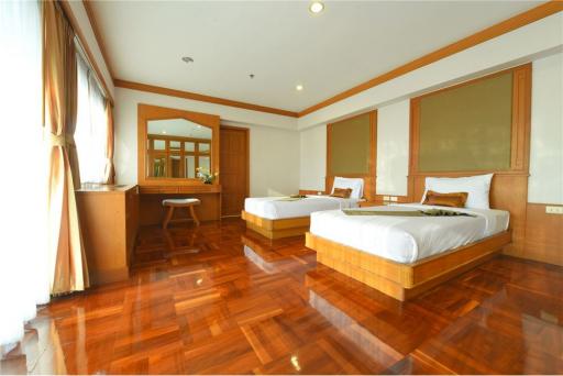 Luxury Residence @Phrom Phong For rent !!