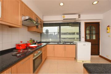 Luxury Residence Phrom Phong 4 Bedroom For rent !! - 920071045-64