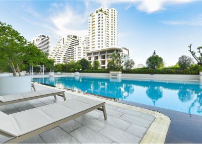 Luxury Residence Phrom Phong 4 Bedroom For rent !!