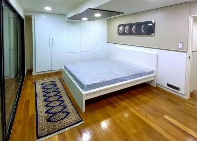 Newly built pet-friendly fully furnished BTS Phrom Phong. - 920071062-13