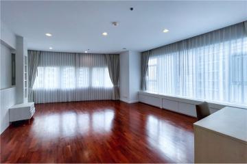 Pet freindly penthouse 4 beds Sukhumvit 24 BTS Phrakanong