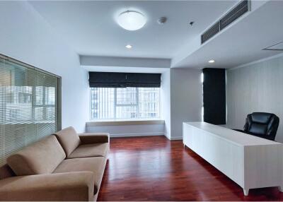 Pet freindly penthouse 4 beds Sukhumvit 24 BTS Phrakanong - 920071001-9382