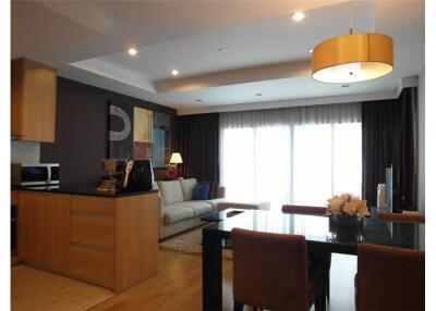 Sathorn Gardens: Exquisite 2-Bedroom Condo For Sale