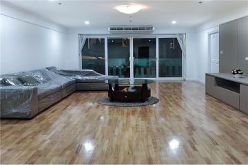 Renovated 4 bedroom apartment Sukhumvit 20 - 920071001-9343