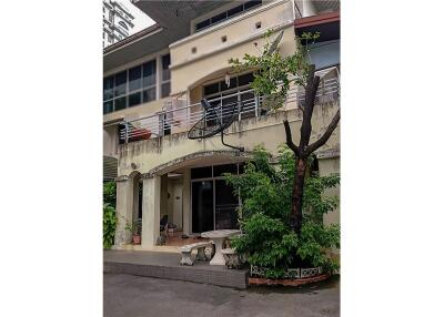 Rare House & Land in Sukhumvit 39. 279 SQW