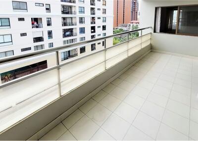 For rent pet friendly duplex 3+1 beds in Sukhumvit 31 BTS Phromphong - 920071001-9319