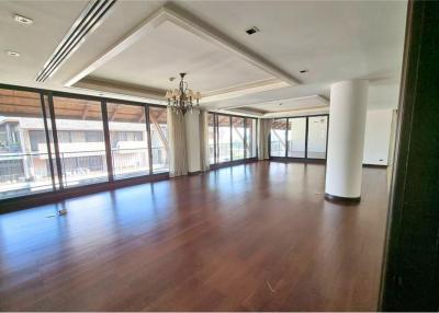 For rent pet friendly apartment 5 bedrooms in Sukhumvit 31 BTS Phrom Phong - 920071001-9291