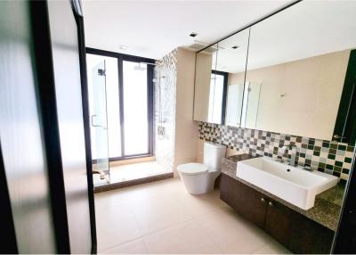 For Rent 5 Bedrooms apartment - Pet Friendly - Sukhumvit 31