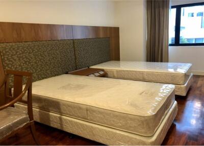 Beautiful luxury apartment between ThonglorEkkamai - 920071001-8925