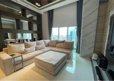 Renovated modern duplex penthouse near Thonglor - 920071001-9053