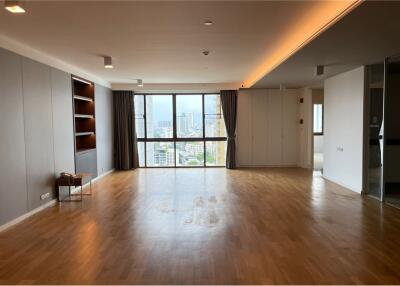 Luxury apartment in Sukhumvit 39 cat friendly - 920071001-9058