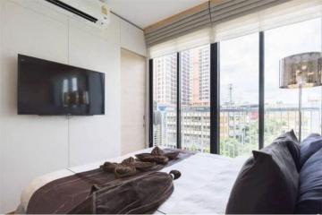 Luxury beautiful condo in downtown soi 24