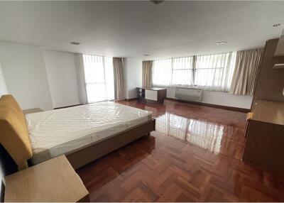 Pet friendly spacious with 3  balconies in soi 24 - 920071001-8965