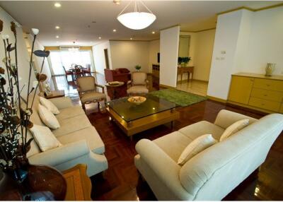 Spacious Pet friendly unit sukhumvit 20 - 920071001-8998