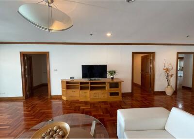 Spacious Pet friendly unit sukhumvit 20 - 920071001-8999